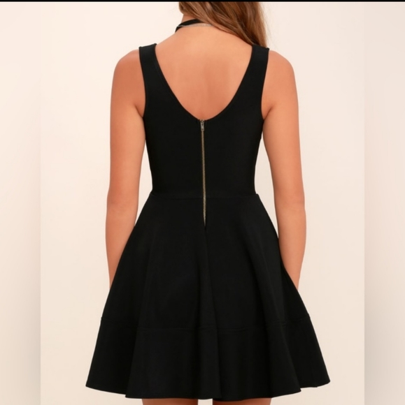 Lulu's black tulle dress - Picture 4 of 5